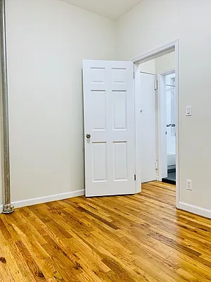 Rented by Halstead Real Estate | media 28