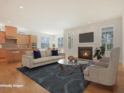 17 W View Ln #17, Stow, MA, 01775