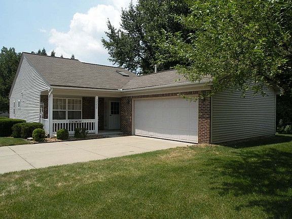 2nd image of 39244 Armstrong Ln