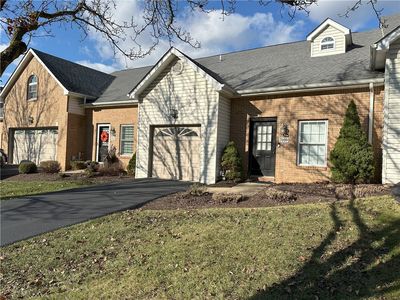 7099 Clubview Dr, Bridgeville, PA, 15017