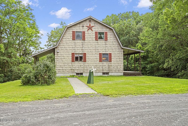 5th image of 570 Lime Kiln Road