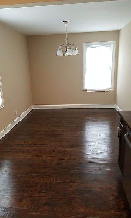 1st image of 1355 Wentworth Ave
