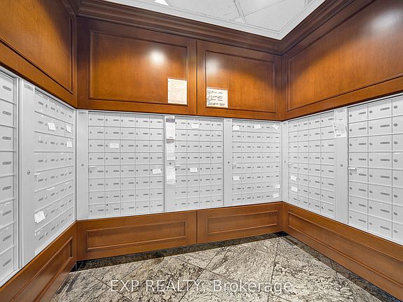 5th image of 195 Besserer St #1405