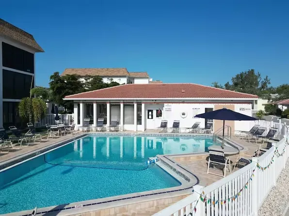 116 Vista Hermosa Cir, Sarasota, FL