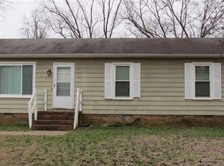 8712 Gunsight Ln, North Chesterfield, VA 23237