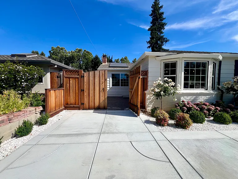 1232 Malone Rd — Photo 4
