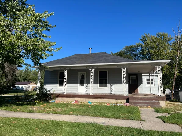 219 N Walnut St, Lamoni, IA 50140