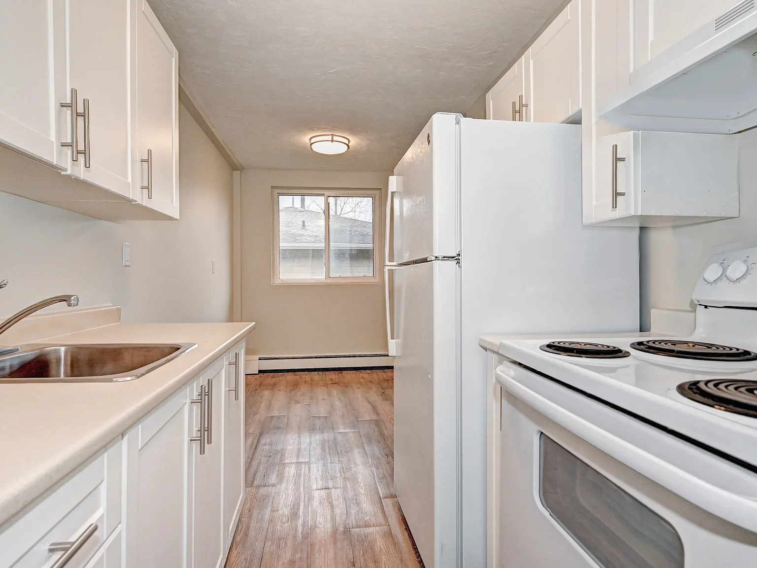 Forfar Street Apartments — Photo 1