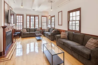 Rented by Leslie J. Garfield