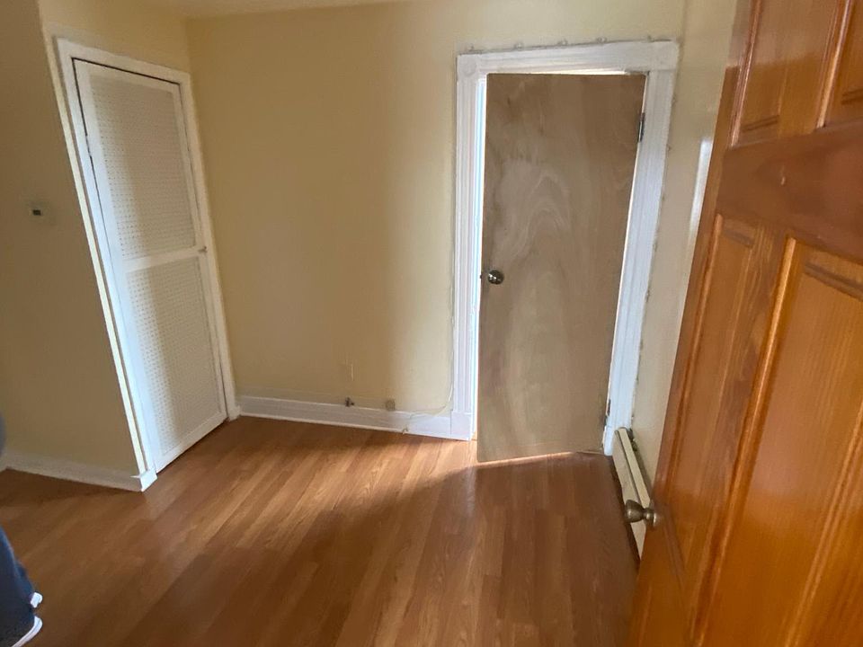 1st image of 231 Saint Marys Ave APT 3