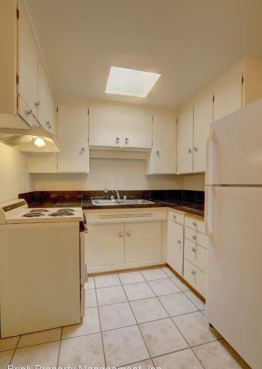 1st image of 10521 24th Ave NE #8736409