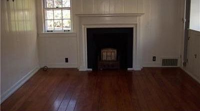 2nd image of 4800 Kanawha Ave SE