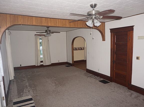 5th image of 234 N American St