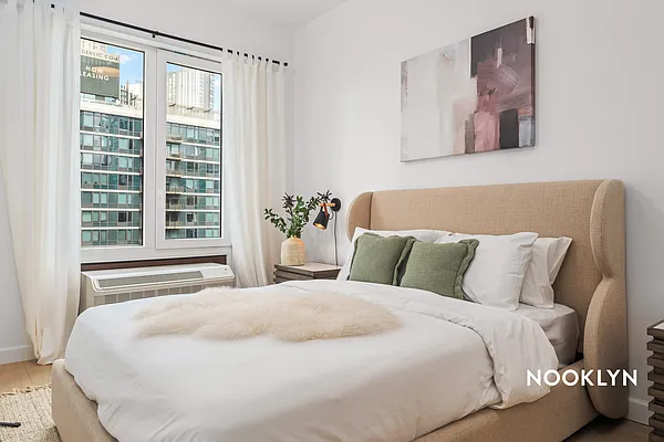 Rented by Nooklyn NYC LLC | media 10