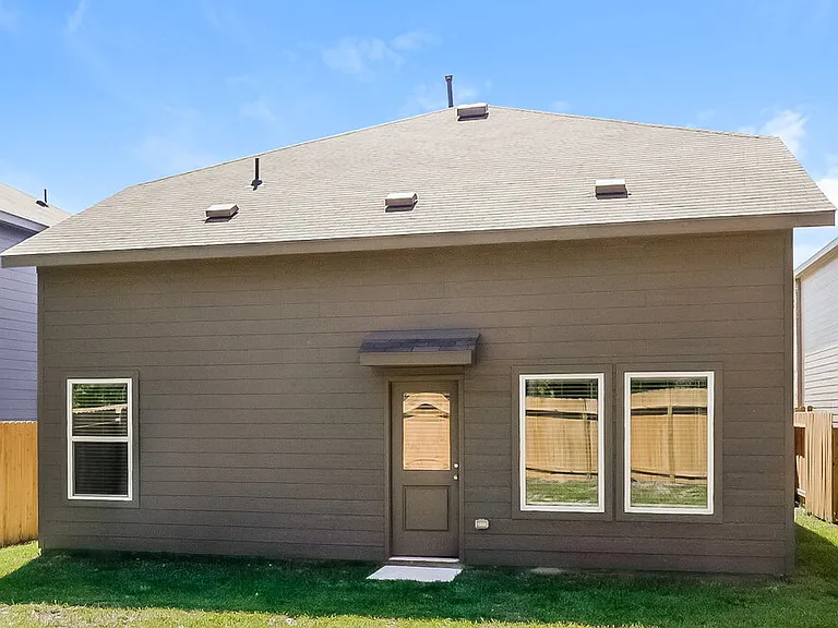 13495 Bay Springs Dr — Photo 16