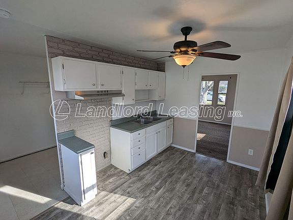 4th image of 2813 Riverview Ln