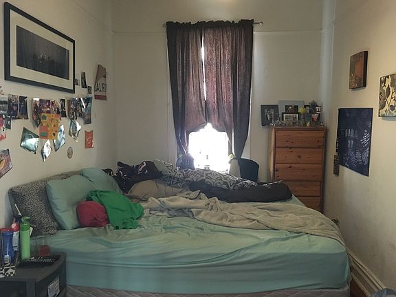 4th image of 2515 24th Ave APT 3B