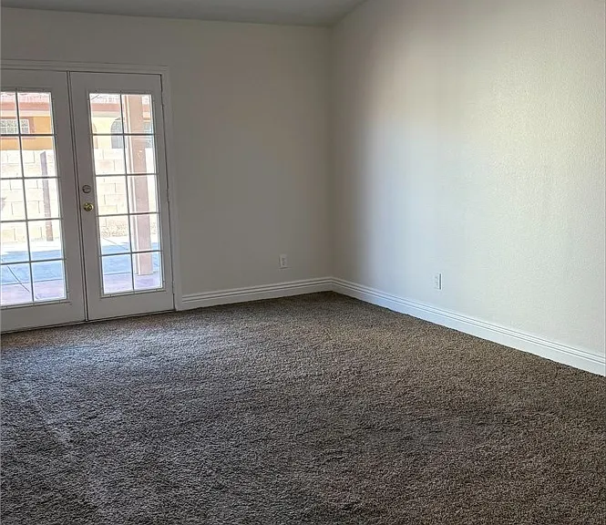 4820 Patterson Ave — Photo 17