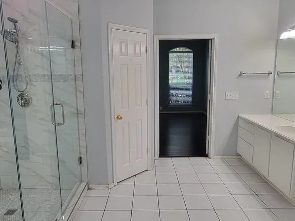 2328 Hunters Run Dr, Plano, TX 75025