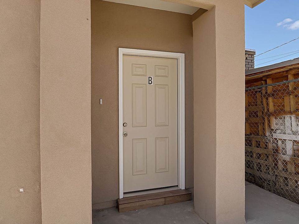 1st image of 916 S Saint Vrain St #B-1
