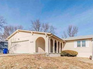 510 Beck Dr, Junction City, KS 66441