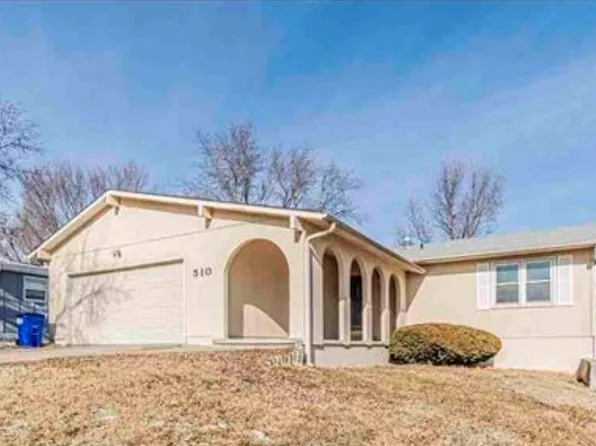 510 Beck Dr, Junction City, KS 66441