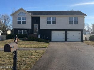 128 Byerly Blvd, Radcliff, KY 40160