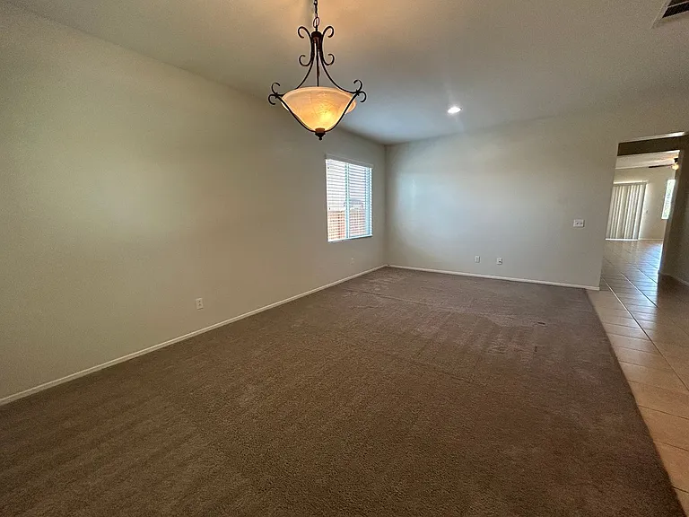 42557 Drennon Ct — Photo 2