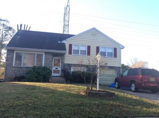 342 Boxwood Ln, Cinnaminson, NJ 08077
