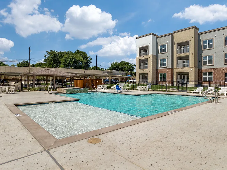 Embree Eastside By Palladium — Photo 16