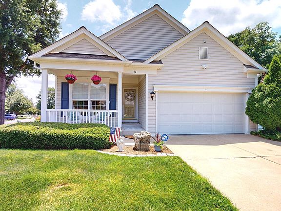 2nd image of 34 Dayton Cir