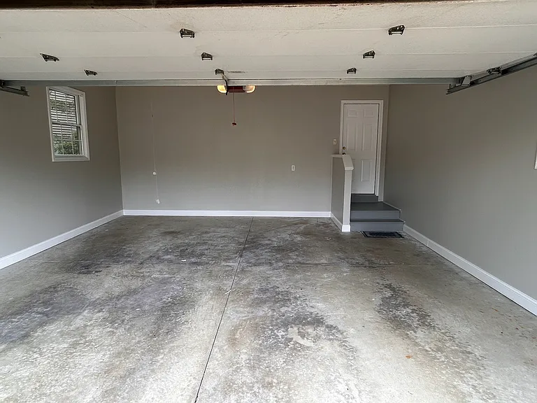 511 Brooks Hollow Ct — Photo 12