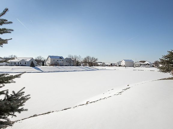2nd image of 38325 Pelican Lake Dr