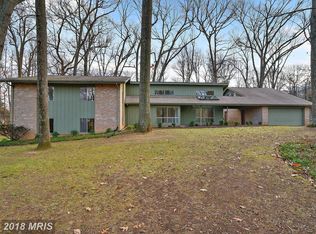 11703 Vale Rd, Oakton, VA 22124