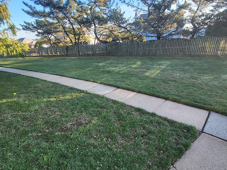 14 Westgate Dr — Photo 6