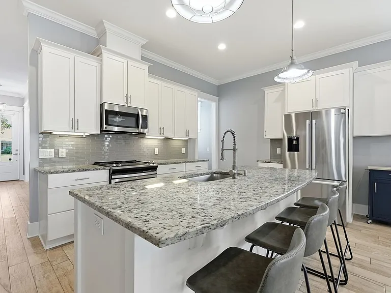 131 Magnolia Ave — Photo 18
