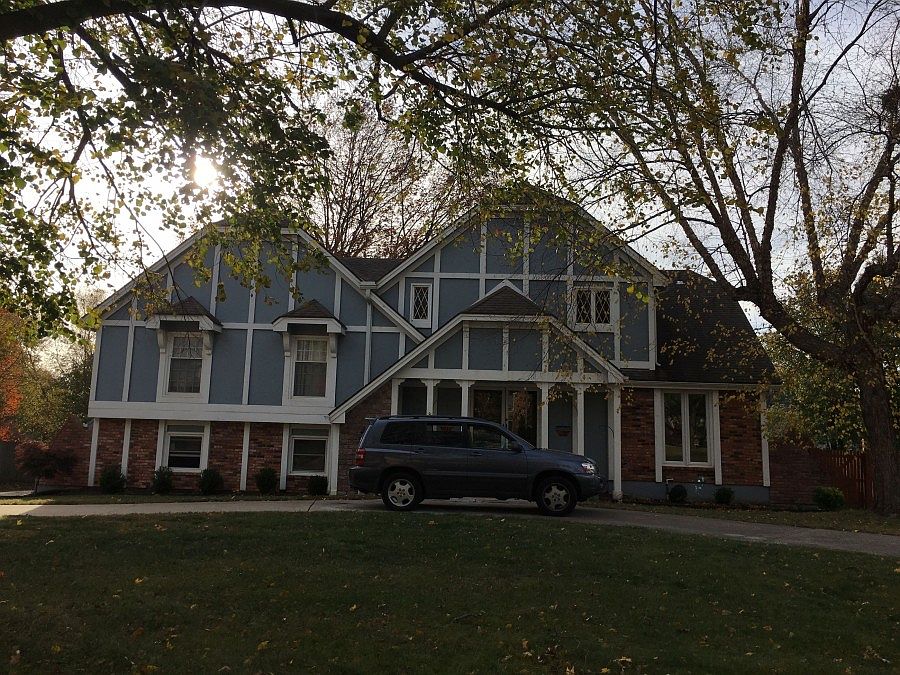 1st image of 11726 Avila Dr