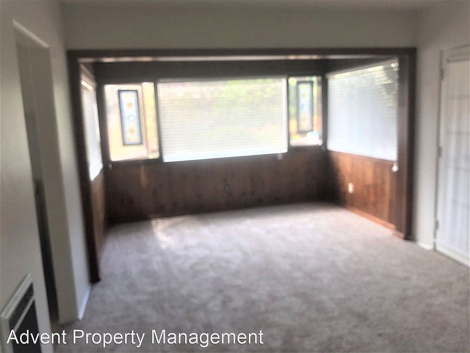 1st image of 8605 Echo Dr