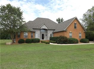 1257 Duncan Rd, Manchester, TN 37355