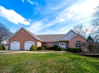 20338 Cedarview Ct, Lawrenceburg, IN