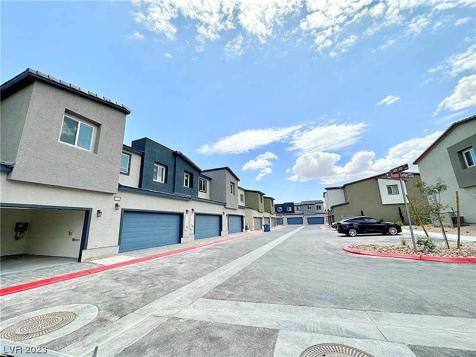 1st image of 7460 Coastal Ledge St