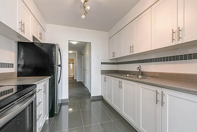 236 Dixon Rd — Photo 9