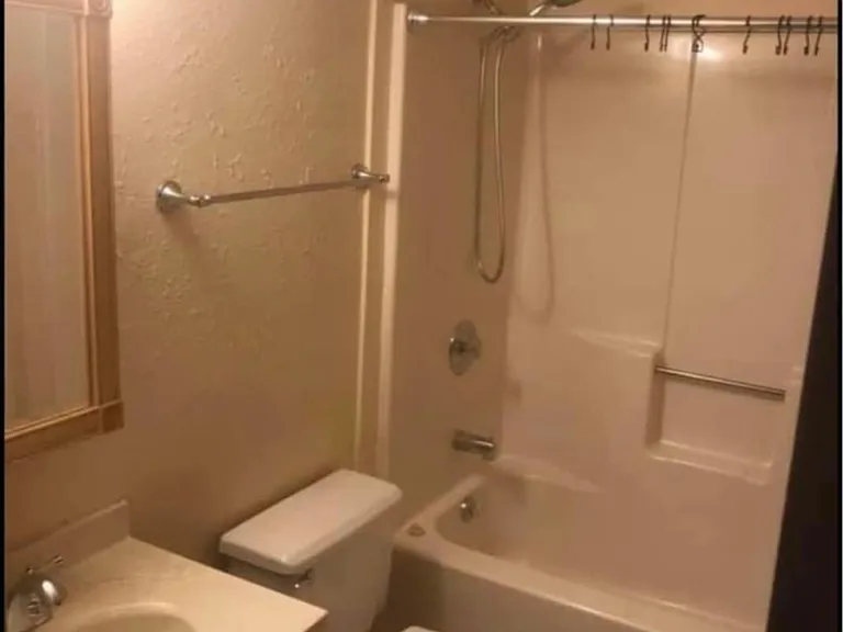 313 N 3rd Ave E #101 — Photo 6