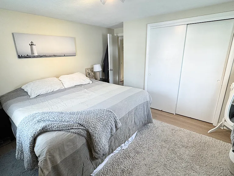 33 Mullin Ave #2 — Photo 5