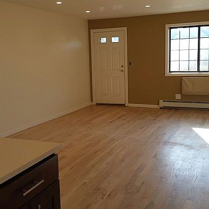 3rd image of 1353 E 91st St APT 402T