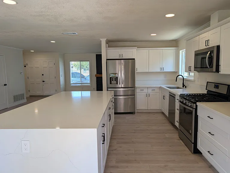 20350 Fairweather St — Photo 4