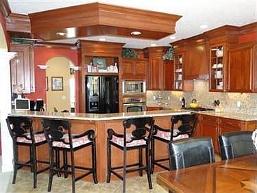 4th image of 733 Huntley Dr