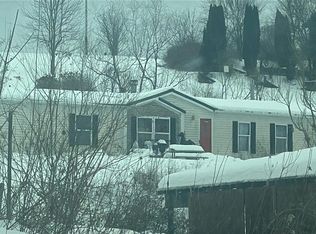 1140 Dyewood Rd SW, Carrollton, OH 44615