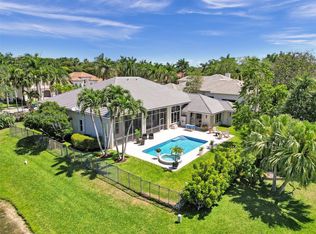 2440 Provence Cir, Fort Lauderdale, FL 33327
