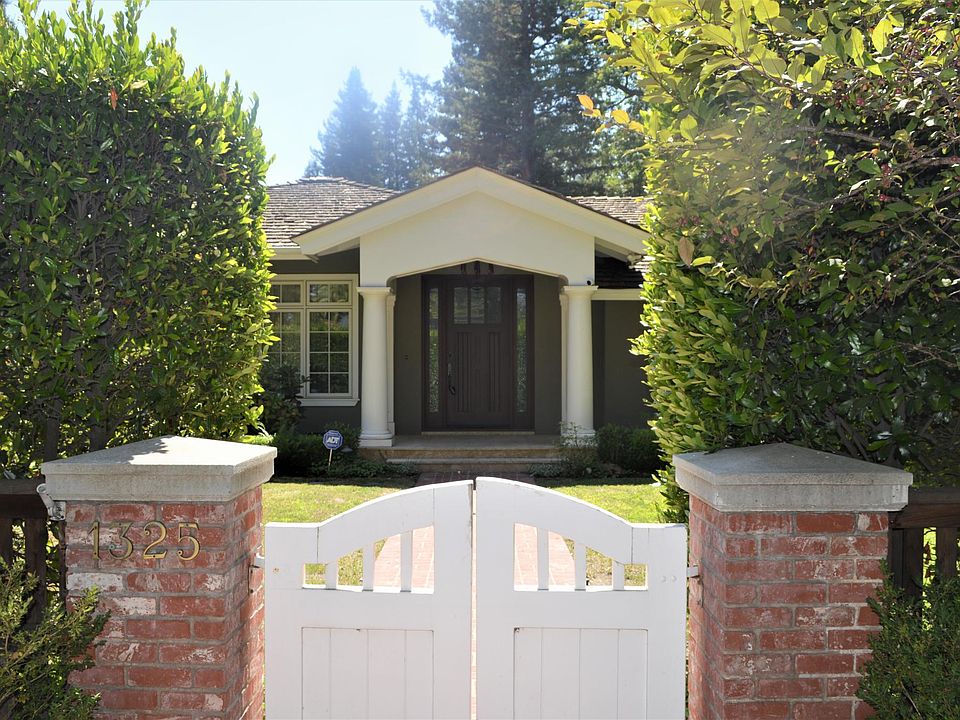 1st image of 1325 San Mateo Dr
